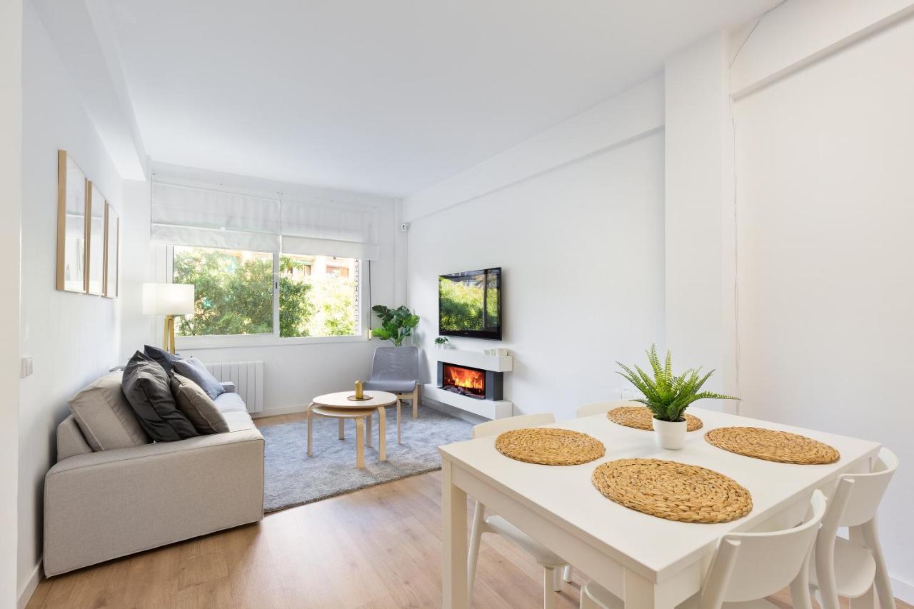 Suites Barcelona Park Gueell Экстерьер фото