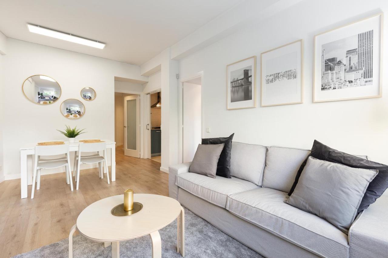 Suites Barcelona Park Gueell Экстерьер фото