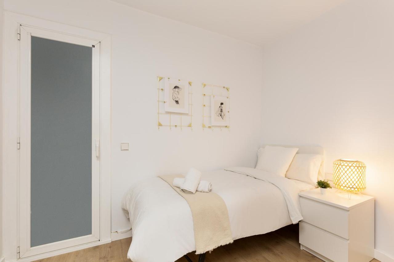 Suites Barcelona Park Gueell Экстерьер фото