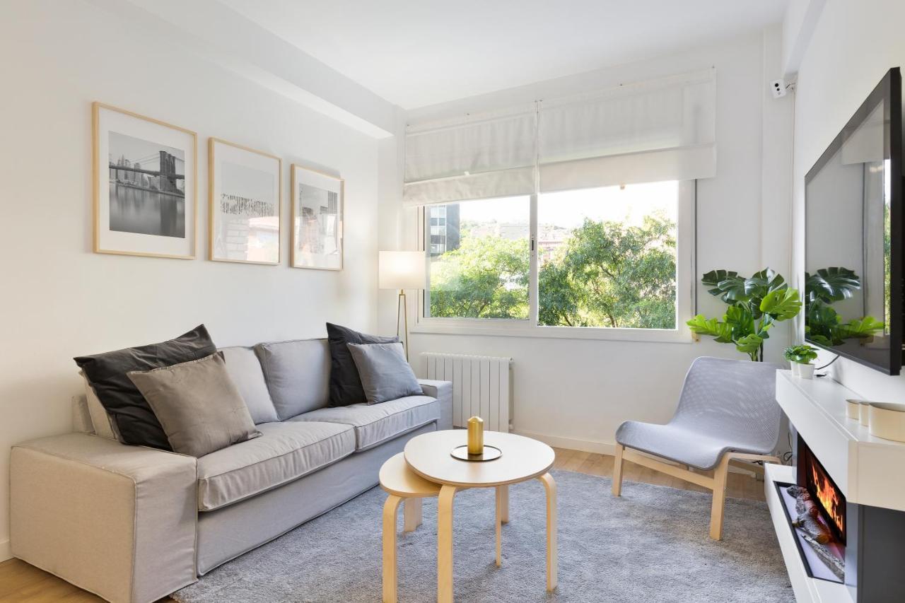 Suites Barcelona Park Gueell Экстерьер фото