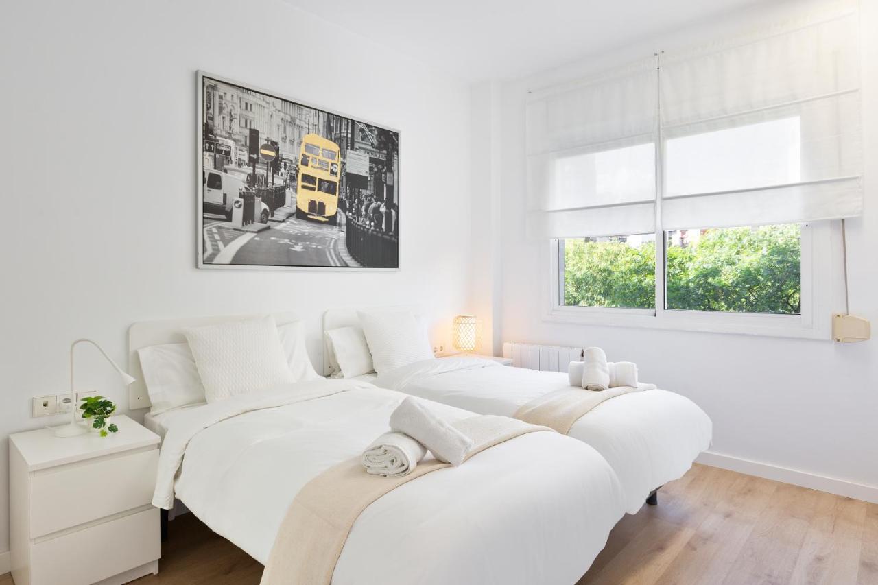 Suites Barcelona Park Gueell Экстерьер фото