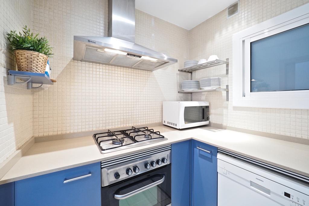 Suites Barcelona Park Gueell Экстерьер фото